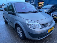 Renault - 2004 - scénic - 2.0-16v expr.comf. - 97-pd-vg - afbeelding 9 van  14
