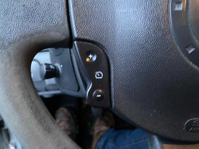 Renault - 2004 - scénic - 2.0-16v expr.comf. - 97-pd-vg - afbeelding 13 van  14