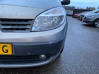 Renault - 2004 - scénic - 2.0-16v expr.comf. - 97-pd-vg - afbeelding 13 van  22