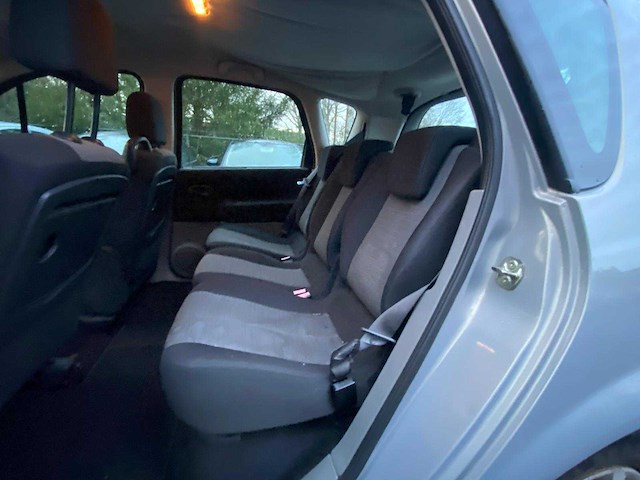 Renault - 2004 - scénic - 2.0-16v expr.comf. - 97-pd-vg - afbeelding 22 van  22