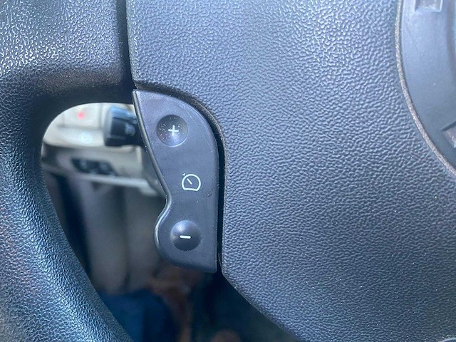 Renault - 2006 - grand scénic - 1.6-16v expr.comf. - 37-sj-xd - afbeelding 15 van  30