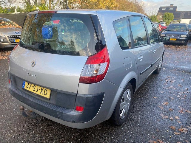 Renault - 2006 - grand scénic - 1.6-16v expr.comf. - 37-sj-xd - afbeelding 27 van  30