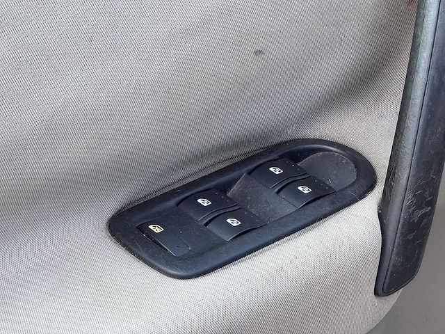 Renault - 2006 - scénic - 1.9 dci business l. - 95-sx-kt - afbeelding 1 van  15