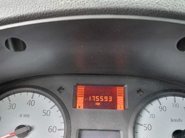 Renault - 2007 - kangoo - 1.6-16v 4x4 privil. - 08-xj-ns - afbeelding 9 van  26