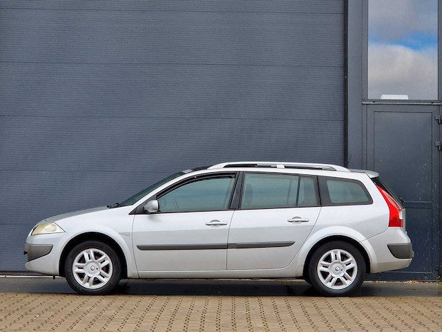 Renault - 2007 - mégane grand tour - 1.6-16v business l. - 14-tx-fx - afbeelding 23 van  24