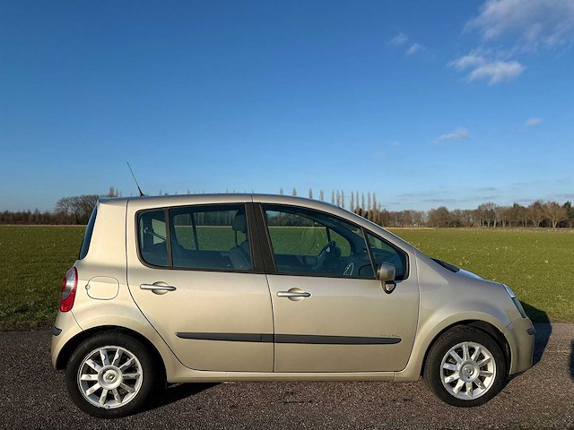 Renault - 2007 - modus - 1.6-16v dynamique - 22-tv-kd - afbeelding 4 van  7