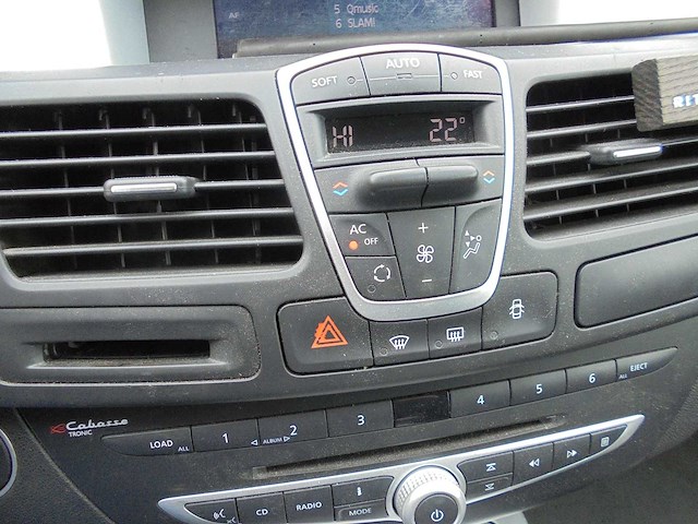 Renault - 2008 - laguna estate - 2.0 dci dynamique - 68-zp-zl - afbeelding 4 van  15