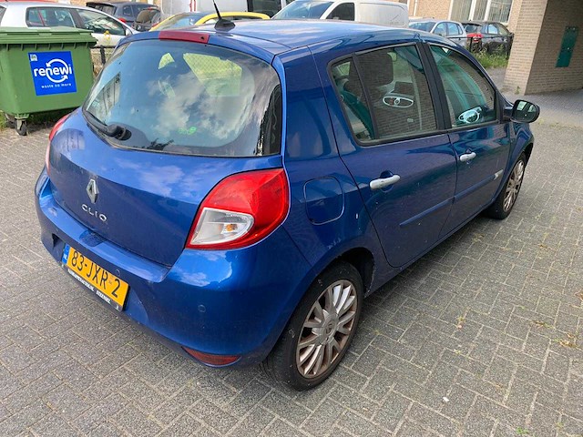 Renault - 2009 - clio - 1.2 tce dynamique - 83-jxr-2 - afbeelding 10 van  15