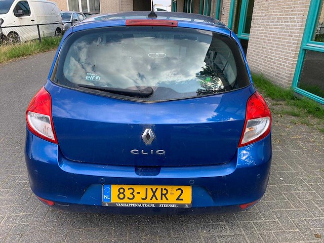 Renault - 2009 - clio - 1.2 tce dynamique - 83-jxr-2 - afbeelding 14 van  15