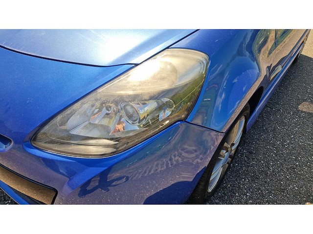Renault - 2009 - clio - 1.6 gt - personenauto - afbeelding 22 van  34