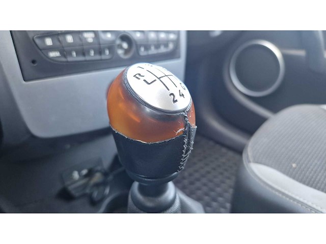 Renault - 2009 - clio - 1.6 gt - personenauto - afbeelding 6 van  33