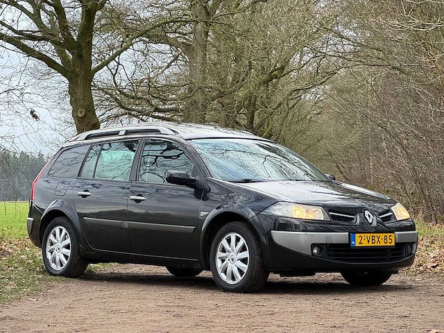 Renault - 2009 - mégane - grijs kenteken - 1.9 dci dynamique - 2-vbx-85 - afbeelding 7 van  17