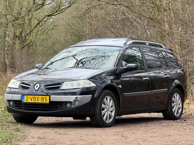 Renault - 2009 - mégane - grijs kenteken - 1.9 dci dynamique - 2-vbx-85 - afbeelding 1 van  17