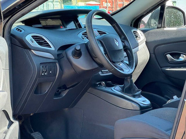 Renault - 2010 - grand scénic - 2.0 celsium - automaat - 37-lsr-8 - afbeelding 19 van  20