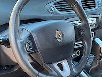 Renault - 2010 - grand scénic - 2.0 celsium - automaat - 37-lsr-8 - afbeelding 2 van  20