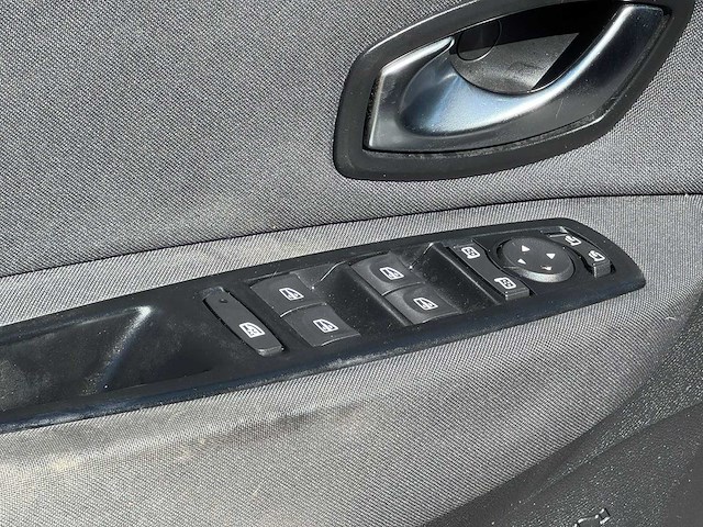 Renault - 2010 - grand scénic - 2.0 celsium - automaat - 37-lsr-8 - afbeelding 5 van  20