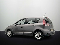 Renault - 2010 - scénic - 1.6 celsium - personenauto - afbeelding 29 van  32