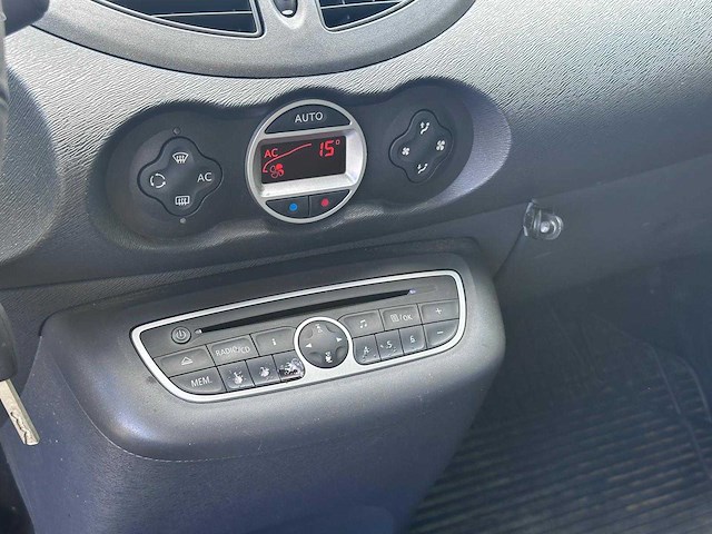 Renault - 2010 - twingo - 1.2-16v dynamique - personenauto - afbeelding 4 van  16