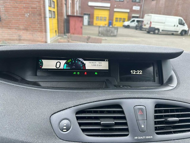 Renault - 2012 - scénic - 1.4 tce parisienne - personenauto - afbeelding 10 van  20