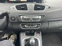 Renault - 2012 - scénic - 1.4 tce parisienne - personenauto - afbeelding 11 van  20