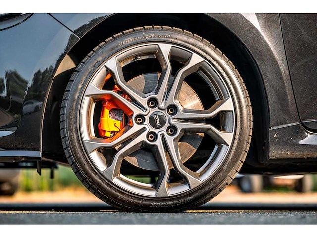 Renault - 2013 - clio - 1.6 r.s. - 9-kkn-60 - afbeelding 11 van  50