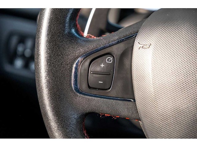 Renault - 2013 - clio - 1.6 r.s. - 9-kkn-60 - afbeelding 19 van  51