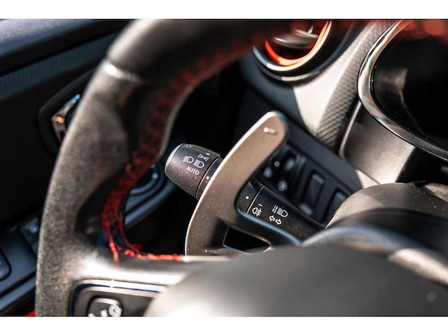 Renault - 2013 - clio - 1.6 r.s. - 9-kkn-60 - afbeelding 22 van  51