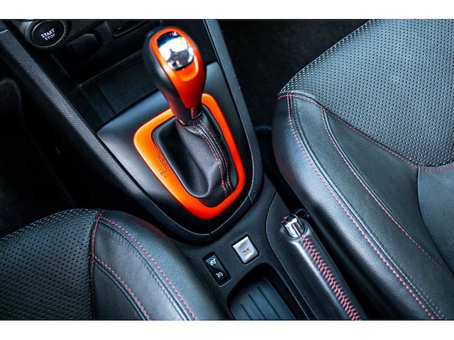 Renault - 2013 - clio - 1.6 r.s. - 9-kkn-60 - afbeelding 36 van  51