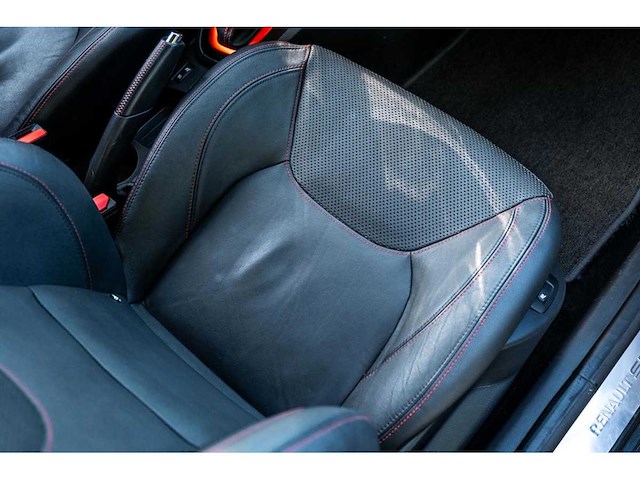 Renault - 2013 - clio - 1.6 r.s. - 9-kkn-60 - afbeelding 43 van  51