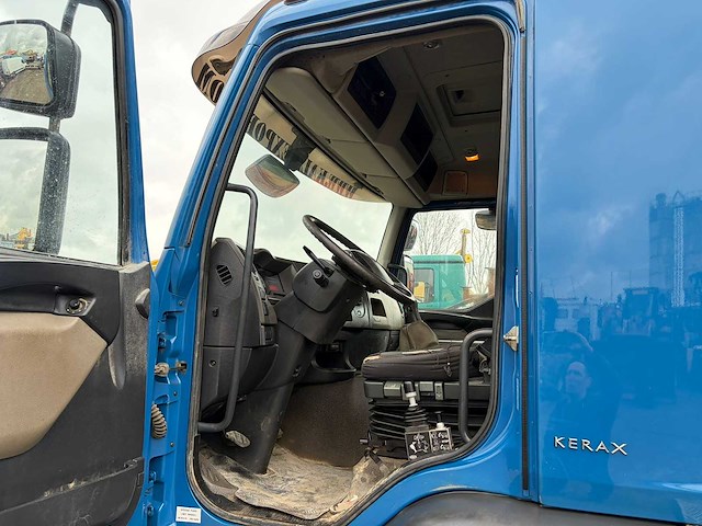 Renault - 2013 - kerax 460dxi - vrachtwagen - afbeelding 21 van  26