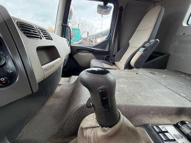 Renault - 2013 - kerax 460dxi - vrachtwagen - afbeelding 23 van  26