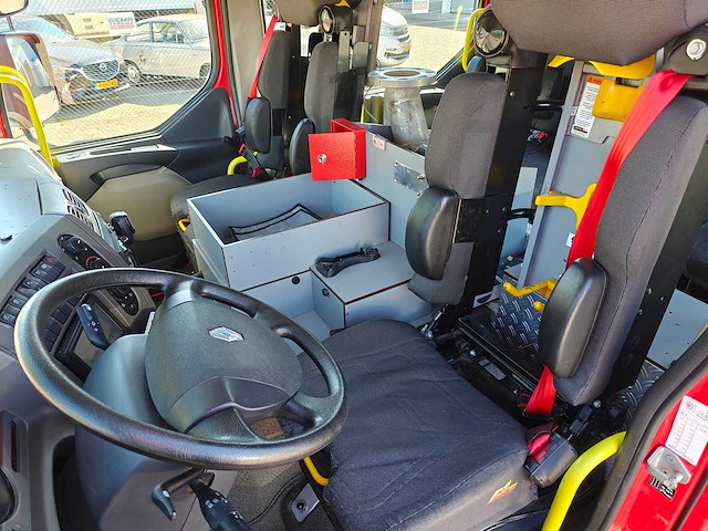 Renault - 2013 - midlum 220.10 extra light - brandweerwagen - afbeelding 18 van  45