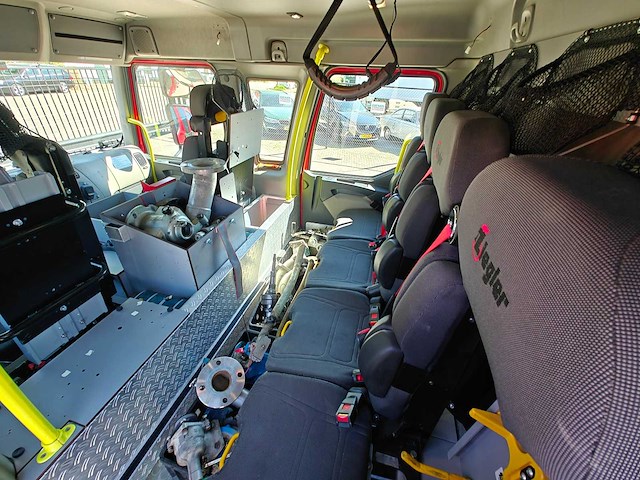 Renault - 2013 - midlum 220.10 extra light - brandweerwagen - afbeelding 42 van  45