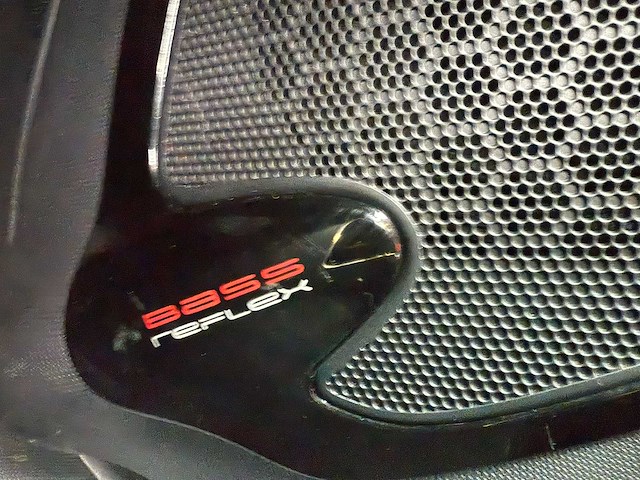 Renault - 2014 - clio estate - 0.9 tce dynamique - personenauto - afbeelding 3 van  17