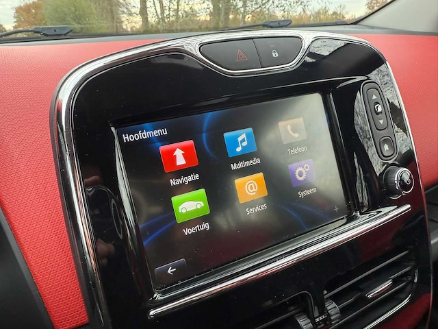 Renault - 2014 - clio estate - 0.9 tce dynamique - personenauto - afbeelding 2 van  17