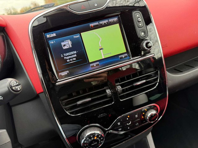 Renault - 2014 - clio estate - 0.9 tce dynamique - personenauto - afbeelding 3 van  17