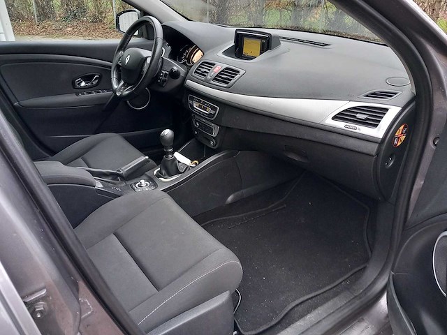 Renault - 2014 - mégane estate - 1.2 tce bose - personenauto - afbeelding 8 van  21