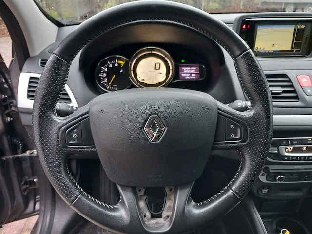 Renault - 2014 - mégane estate - 1.2 tce bose - personenauto - afbeelding 20 van  21