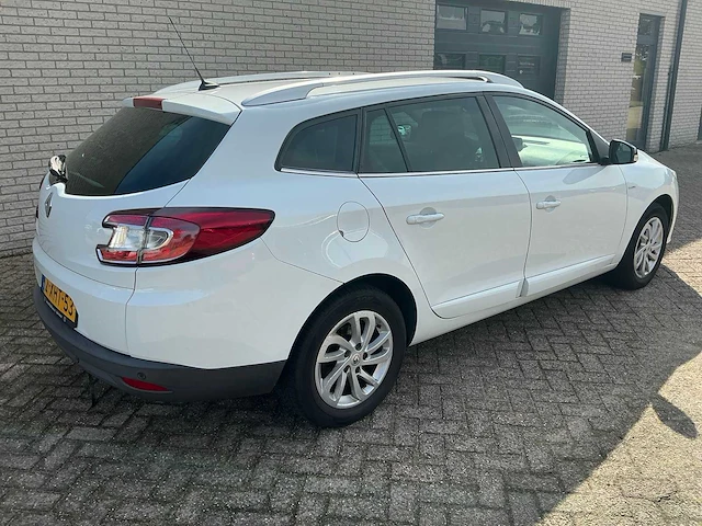 Renault - 2014 - mégane estate - 1.5 dci bose - personenauto - afbeelding 33 van  38