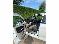 Renault - 2014 - zoe - q210 zen quickcharge 22 kwh - personenauto - afbeelding 3 van  22