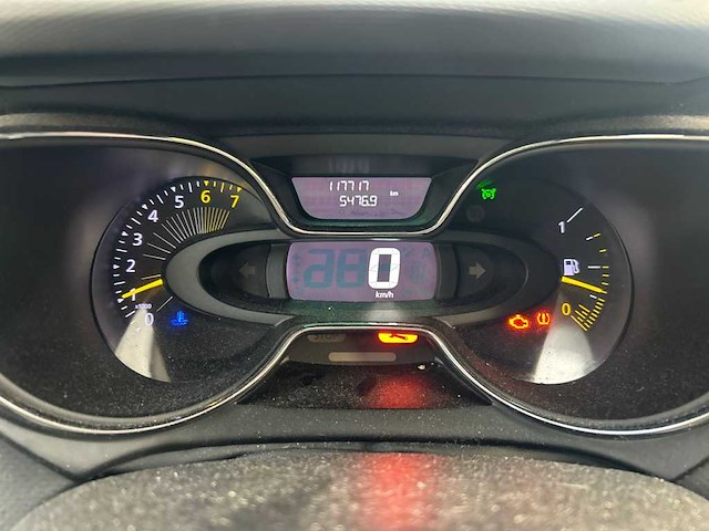 Renault - 2015 - captur - 0.9 tce dynamique - personenauto - afbeelding 4 van  17