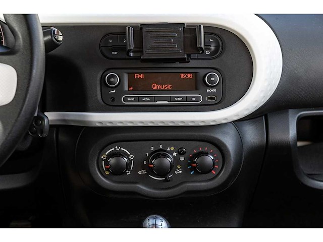Renault - 2015 - twingo - 1.0 sce authentique - sj-314-x - afbeelding 8 van  30