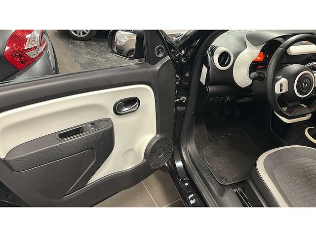 Renault - 2015 - twingo - 1.0 sce expression - 4-zfn-07 - afbeelding 15 van  16