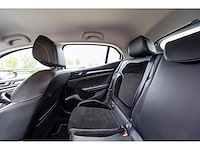 Renault - 2016 - mégane - 1.2 tce zen - p-199-lx - afbeelding 7 van  16