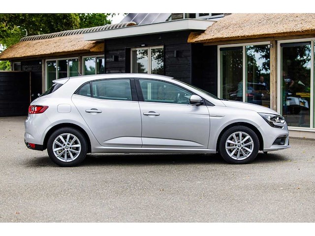 Renault - 2016 - mégane - 1.2 tce zen - p-199-lx - afbeelding 12 van  16