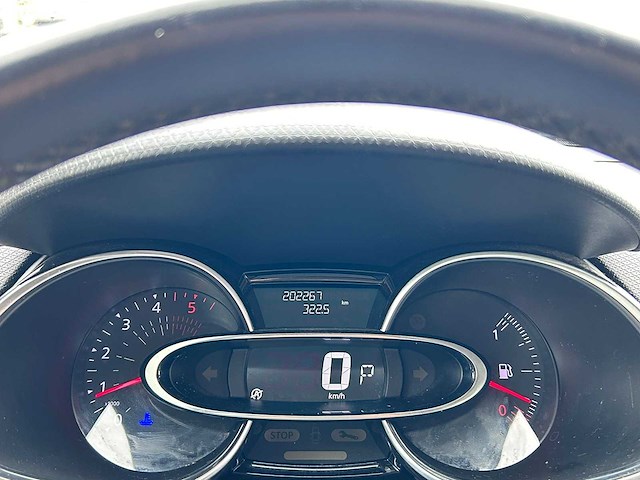 Renault - 2017 - clio estate - 1.5 dci intens - afbeelding 6 van  23