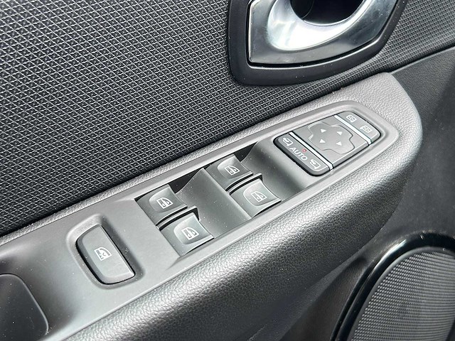 Renault - 2017 - clio estate - 1.5 dci intens - afbeelding 13 van  23