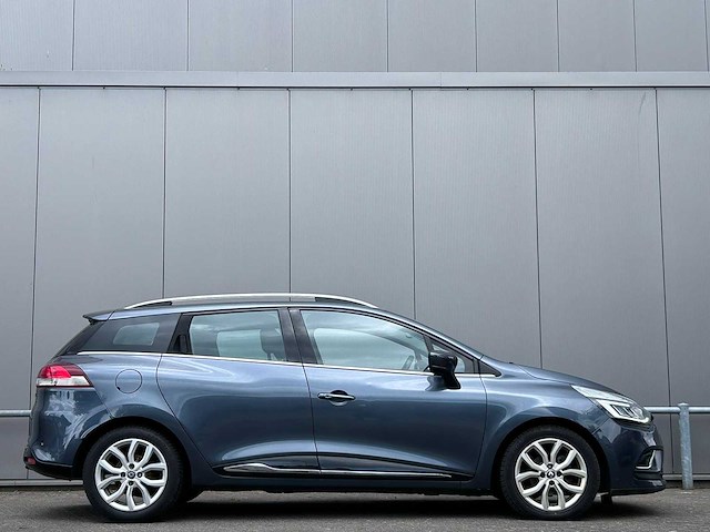 Renault - 2017 - clio estate - 1.5 dci intens - afbeelding 18 van  23