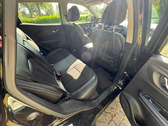 Renault - 2017 - kadjar - 1.2 tce extase - personenauto - afbeelding 17 van  17
