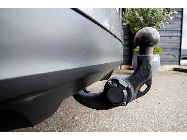 Renault - 2017 - scénic - 1.2 tce bose - k-021-ds - afbeelding 7 van  31